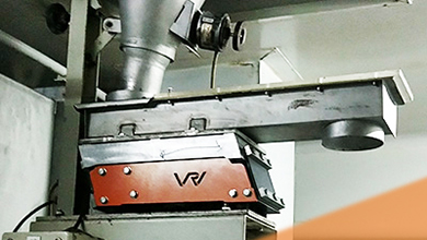 Alimentador vibratorio electromagnético: la mejor solución de transporte de materiales